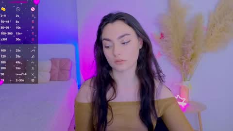 Dina online show from April 17, 2026, 8:34 pm