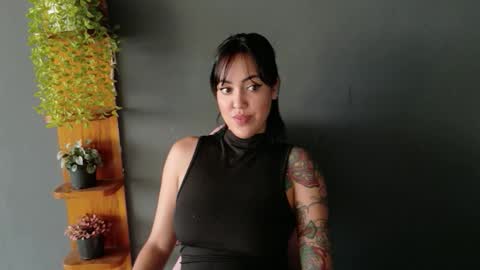 Snapshot of medu_003 chatting on April 3, 2026, 4:16 pm eva online show from April 3, 2026, 4:16 pm