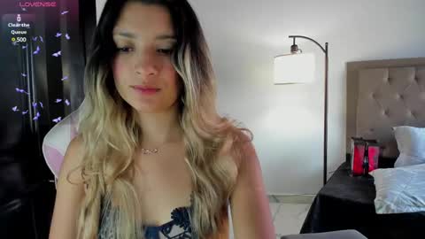Snapshot of meduza_sexy_caramel chatting on February 21, 2025, 2:48 pm Baio online show from February 21, 2025, 2:48 pm