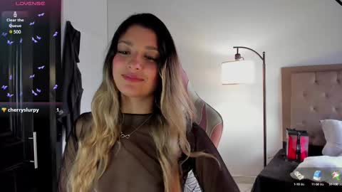 Snapshot of meduza_sexy_caramel chatting on February 22, 2025, 3:14 pm Baio online show from February 22, 2025, 3:14 pm