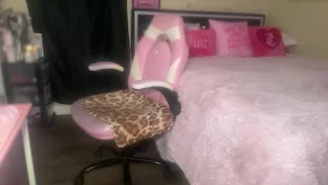 Southern Peach online show from June 3, 2026, 3:09 am