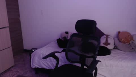 Meev online show from March 10, 2025, 4:17 am