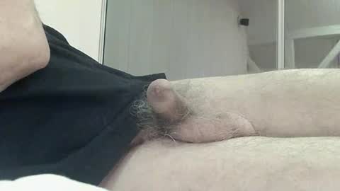 Snapshot of meforu21 chatting on October 8, 2025, 6:27 pm meforu21 online show from October 8, 2025, 6:27 pm