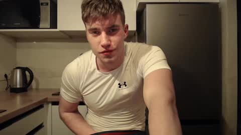 Snapshot of megamaxxxl chatting on March 9, 2025, 10:52 pm Max online show from March 9, 2025, 10:52 pm