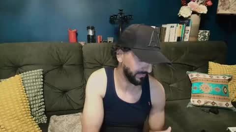 megan2525 online show from May 3, 2026, 6:14 pm