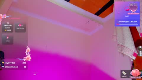 megan_7777 online show from January 9, 2025, 10:52 am