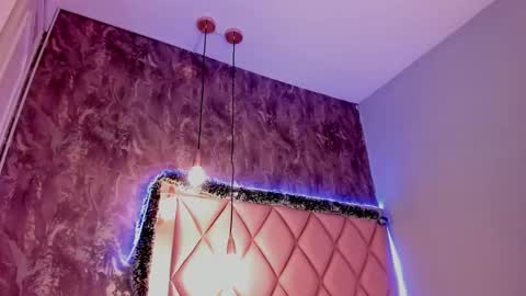 Snapshot of megan_and_clohe chatting on December 15, 2024, 1:57 am M E G A N online show from December 15, 2024, 1:57 am