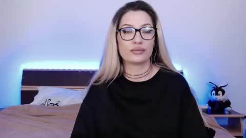 Snapshot of megan_blazee chatting on December 22, 2024, 9:20 pm Megan Blazee online show from December 22, 2024, 9:20 pm