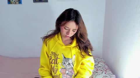 Snapshot of megan_doll2123 chatting on October 10, 2025, 6:01 am MEGAN DOLL online show from October 10, 2025, 6:01 am