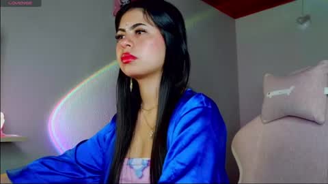 Snapshot of megan_queen_777 chatting on June 13, 2026, 9:29 am megan_queen_777 online show from June 13, 2026, 9:29 am