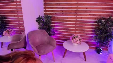 Snapshot of megan_raiin chatting on October 7, 2025, 9:06 am megan_raiin online show from October 7, 2025, 9:06 am