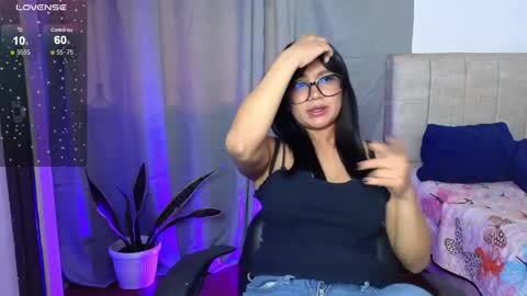 Snapshot of megan_rl chatting on April 20, 2026, 9:38 pm Megan online show from April 20, 2026, 9:38 pm
