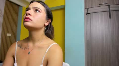 Snapshot of megan_star73 chatting on September 16, 2025, 11:22 am Megan online show from September 16, 2025, 11:22 am