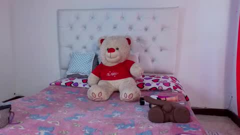 Snapshot of megan_stathan chatting on February 16, 2026, 7:43 pm Megan online show from February 16, 2026, 7:43 pm