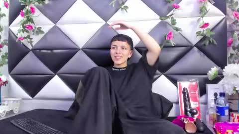 megan_thompsonn_ online show from September 28, 2025, 2:06 am