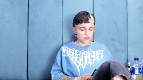 megan_thompsonn_ online show from June 3, 2026, 2:25 am