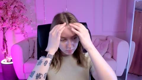 Megan online show from May 10, 2026, 5:12 am