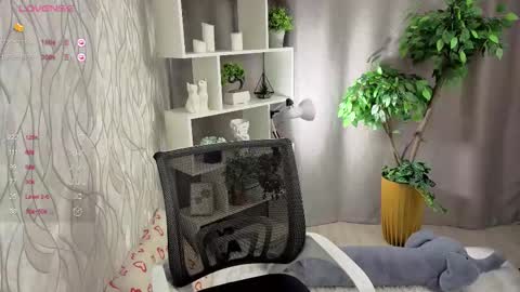 Snapshot of megancooks chatting on October 4, 2025, 5:16 am Michelle online show from October 4, 2025, 5:16 am