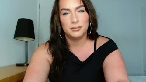 Megan Cox online show from January 15, 2025, 3:29 pm