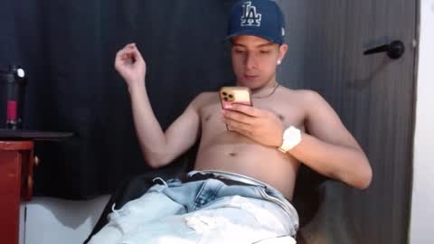 Megan online show from April 9, 2026, 2:44 am