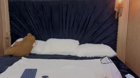 Megan online show from April 20, 2026, 1:25 pm