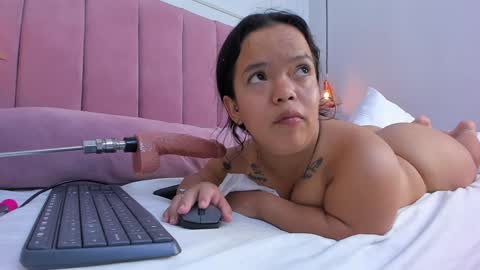 Snapshot of megansaenz_1 chatting on December 24, 2024, 1:59 am Megan online show from December 24, 2024, 1:59 am