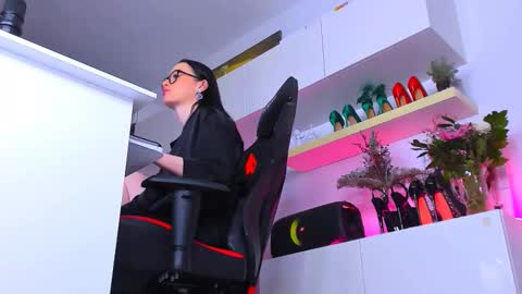 Megan online show from February 18, 2026, 4:58 pm