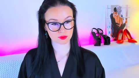 Megan online show from April 4, 2026, 9:34 pm