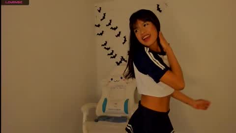 Megan online show from September 30, 2025, 6:18 am