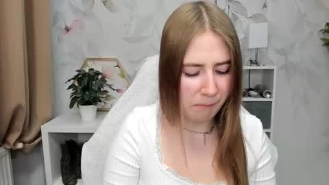 Snapshot of meganx_candy chatting on October 23, 2025, 5:51 am Megan online show from October 23, 2025, 5:51 am