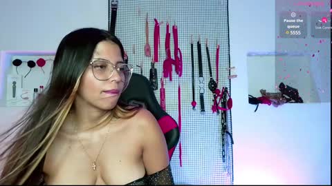 Snapshot of meggan_greey chatting on January 14, 2025, 10:23 pm Your best slave online show from January 14, 2025, 10:23 pm