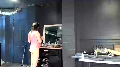 meghan online show from October 17, 2025, 9:17 pm