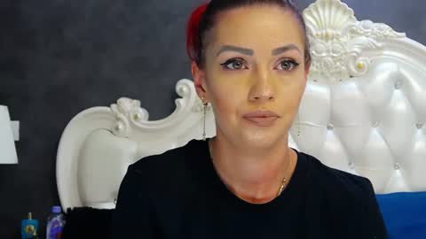 Snapshot of meghanloft chatting on August 10, 2026, 2:15 am Meghan online show from August 10, 2026, 2:15 am