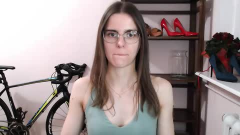 Snapshot of megi_erotic chatting on January 18, 2026, 7:28 pm Megi online show from January 18, 2026, 7:28 pm