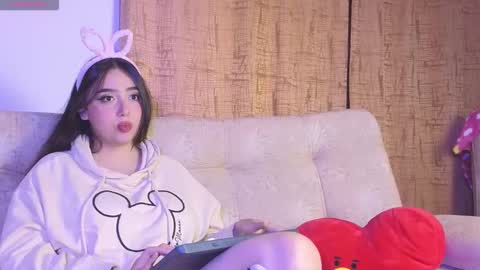 Snapshot of megumi_yang chatting on November 13, 2025, 8:57 am Megumi online show from November 13, 2025, 8:57 am