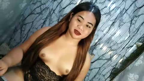 mei_sofia online show from April 29, 2026, 6:47 pm