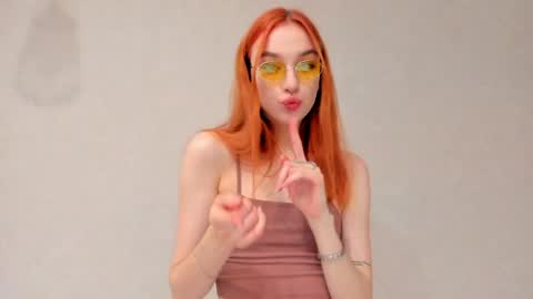 mel__lisa online show from April 5, 2026, 8:50 pm