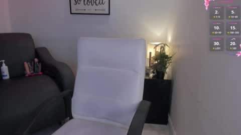 Snapshot of melan_owen chatting on November 13, 2025, 11:09 am melan_owen online show from November 13, 2025, 11:09 am