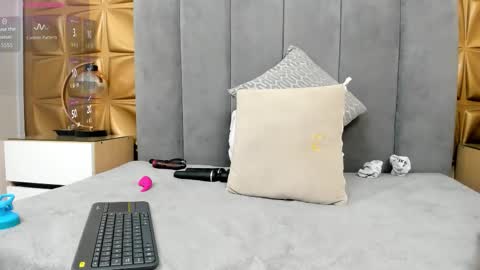 Melani online show from February 27, 2026, 2:50 pm