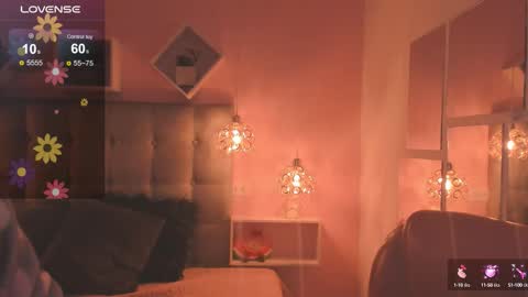 Snapshot of melanie_hh chatting on October 13, 2025, 4:01 am Melanie online show from October 13, 2025, 4:01 am