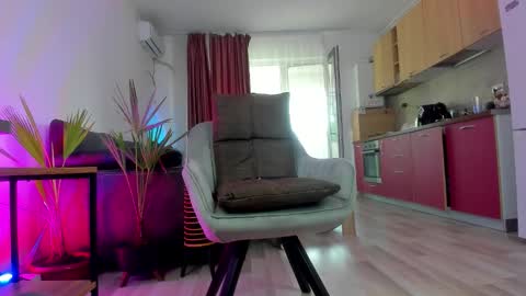 Snapshot of melanie_way chatting on September 12, 2025, 3:12 pm melanie_way online show from September 12, 2025, 3:12 pm