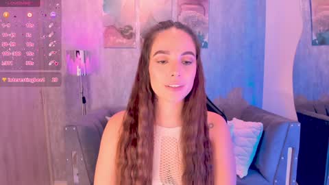 Snapshot of melaniehudson_ chatting on December 7, 2024, 3:47 am Melanie online show from December 7, 2024, 3:47 am