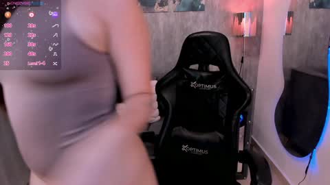 Snapshot of melaniehudson_ chatting on February 2, 2025, 9:23 pm Melanie online show from February 2, 2025, 9:23 pm