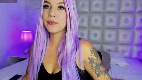 Snapshot of melanieroux chatting on January 30, 2025, 7:37 pm Melanie Roux online show from January 30, 2025, 7:37 pm