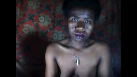 melanih online show from February 15, 2026, 4:53 am