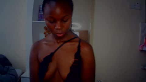 Snapshot of melanin_sassy96 chatting on March 14, 2026, 6:52 am bad lil shawry online show from March 14, 2026, 6:52 am