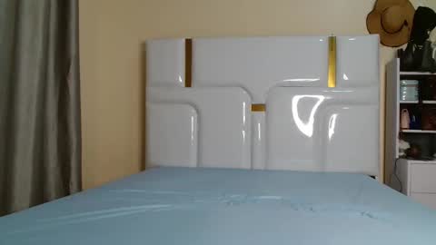 Snapshot of melaninqueen02 chatting on February 18, 2026, 2:57 pm ann online show from February 18, 2026, 2:57 pm