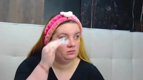 melanniebrown online show from January 14, 2026, 6:30 am