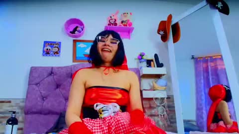 Melanny taylor online show from October 3, 2025, 8:39 pm