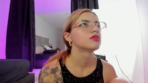Snapshot of melany_jhonsonn chatting on September 29, 2025, 7:57 am melany_jhonsonn online show from September 29, 2025, 7:57 am